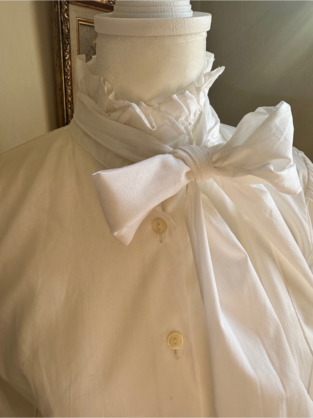 NWT Ralph Lauren White 100% Cotton Button-Up Blouse with Ruffled Collar M - Picture 3 of 10